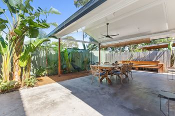 Roomerang At Binya Avenue - Gold Coast 4U 6