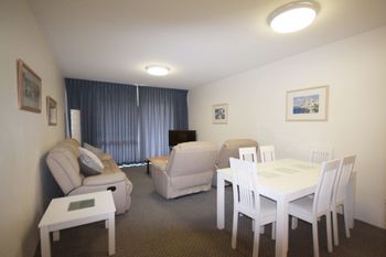 Radburn Unit 2 17 Ondine Close - Accommodation Gold Coast 0