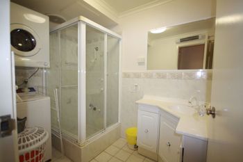 Radburn Unit 2 17 Ondine Close - Accommodation Gold Coast 1