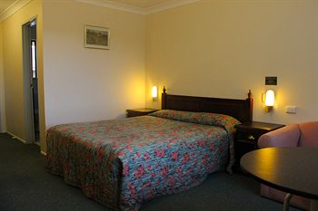 Colonial Motor Inn Lithgow - Gold Coast 4U 1