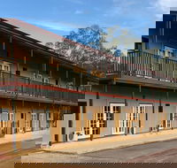 Settlers Hotel York - Gold Coast 4U