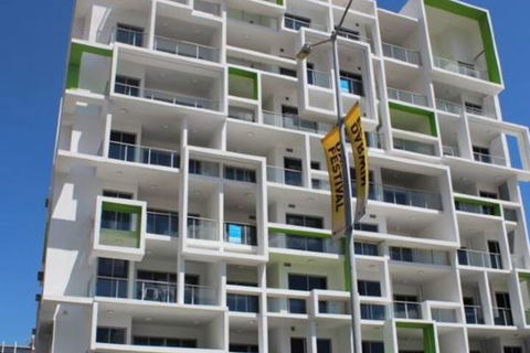 Kube On Cavanagh - Gold Coast 4U 0