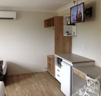 BEST WESTERN CASTLE LODGE MOTEL - Gold Coast 4U