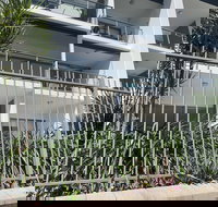 Magnetic Blue Waterfront Apartments - Accommodation Gold Coast