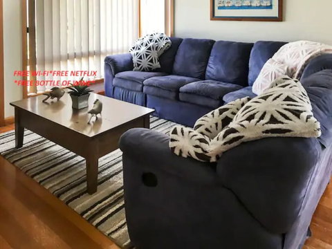 Rye Sleeps 10, Great Weekender - 1 Gold Coast 5