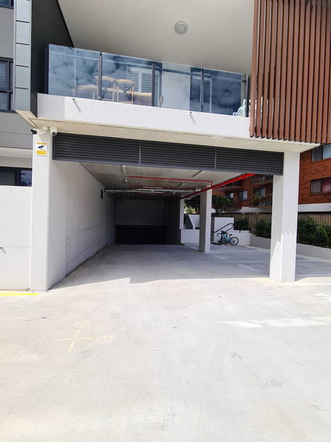 Modern 2 BR With Private Pool & Garden - Accommodation Gold Coast 0