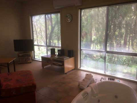 Indulge At The Beautiful Otway Winery - Accommodation Gold Coast 2