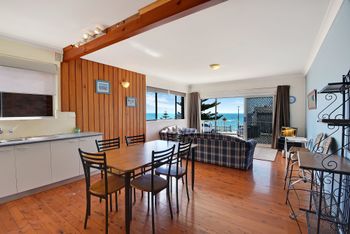 Quarter Deck Apartment 2 - Gold Coast 4U 6