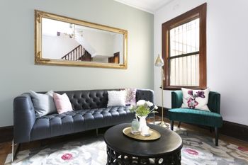 Spacious 3 Bedroom Minutes To CBD - Gold Coast 4U 5