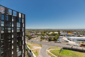 Super Spacious City View Apartments - Accommodation Gold Coast 6