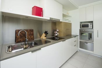 Blue On Blue Apartment 811 - Accommodation Gold Coast 1