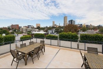 Perfect 2 Bedroom In Rushcutters Bay - Accommodation Gold Coast 3