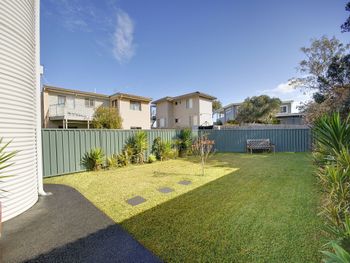 Boat Harbour Holiday 10 Noamunga Street - Gold Coast 4U 2