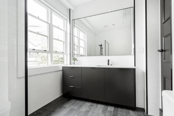 Stunning City Apartment H350 - Gold Coast 4U 2