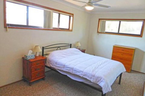 Dolphins Delight At Culburra Beach - 1 Gold Coast 7