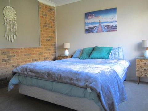 BAROONA By THE BEACH - Accommodation Gold Coast 3