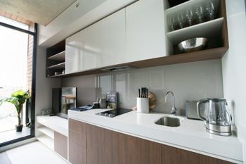 Spacious Apartment Close To Melbourne CBD - Accommodation Gold Coast 1