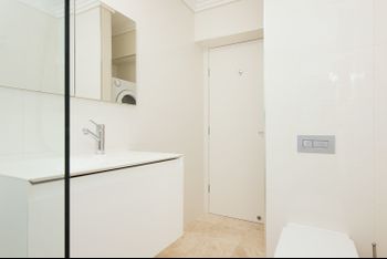 Bondi Beach Waterfront - Gold Coast 4U 6