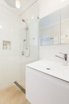 Bondi Beach Waterfront - Gold Coast 4U 5