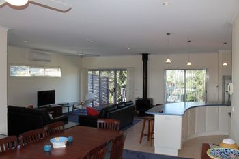 Redrocks Retreat - Accommodation Gold Coast 3
