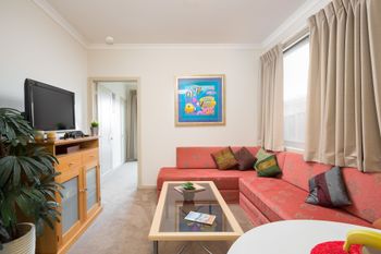 The Executive B & B - Gold Coast 4U 0
