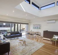 Boutique Stays Palmerston South Melbourne - Gold Coast 4U