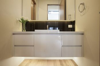 Boutique Stays Palmerston South Melbourne - Gold Coast 4U 2
