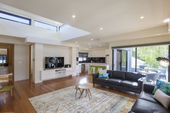 Boutique Stays Palmerston South Melbourne - Gold Coast 4U 1