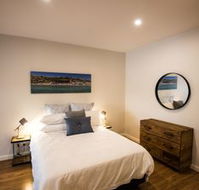 Wickham Newcastle Modern 1 Bed Apartment - Accommodation Gold Coast