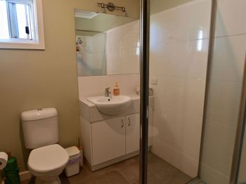 Mad On Bright - Accommodation Gold Coast 5