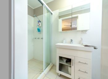 Super 1 Bedroom Pad In New Farm - Accommodation Gold Coast 4