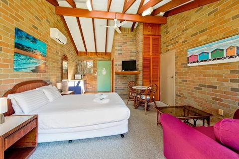 Crescent Head Resort & Conference Centre - Gold Coast 4U 4