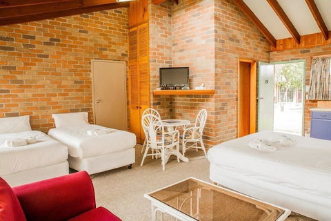 Crescent Head Resort & Conference Centre - Gold Coast 4U 6