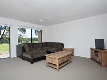Villa 127 Horizons Golf Resort - Accommodation Gold Coast 6