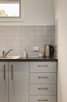 Bright & Updated 1 Bedroom Apartment - Accommodation Gold Coast 2