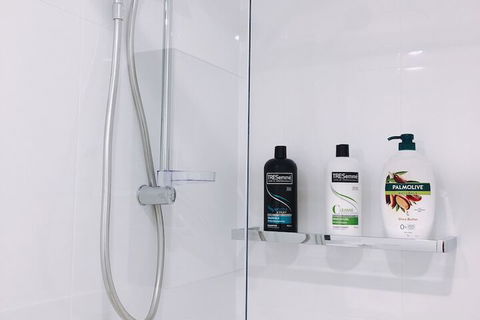 St.Tropez Apartment - Accommodation Gold Coast 7