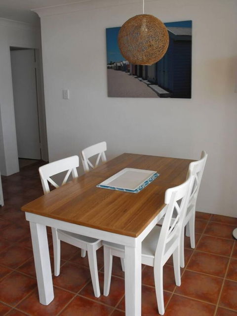 Beachpoint Unit 202 - Accommodation Gold Coast 3