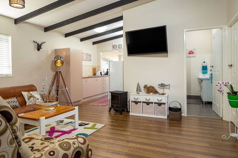 Magical Tomakin Getaway - Gold Coast 4U 4