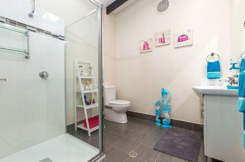 Magical Tomakin Getaway - Gold Coast 4U 6