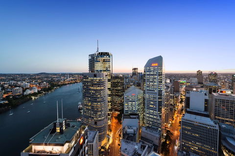 Oaks Aurora Tower - Accommodation Gold Coast 1