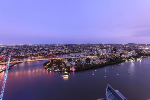Oaks Aurora Tower - Accommodation Gold Coast 0