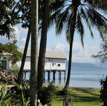 Port Douglas On Macrossan - Accommodation Gold Coast 2