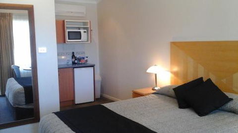Willows Motel - Accommodation Gold Coast 4