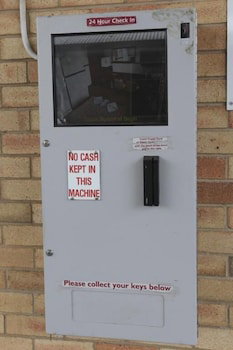 Across Country Motor Inn - 1 Gold Coast 6