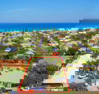 Clubyamba Beach Holiday Accommodation - Adults Only - Accommodation Gold Coast