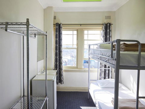 Noah's Bondi - Hostel - Gold Coast 4U 3