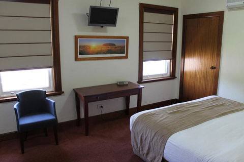 The Dormie House - On The Golf Course - Accommodation Gold Coast 3