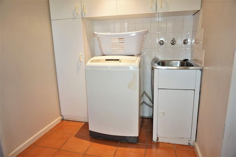 Osprey Holiday Village Unit 123 - Accommodation Gold Coast 4