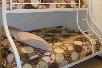 Lawlers 20 - Accommodation Gold Coast 3