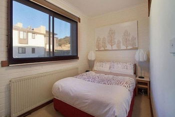 Lawlers 20 - Accommodation Gold Coast 5